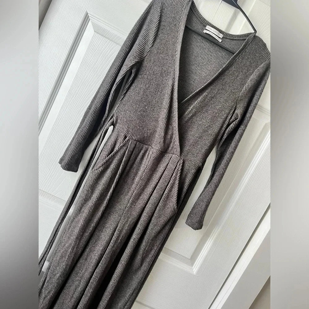 Urban Outfitters Cozy Ribbed Knit Wrap Jumpsuit Size Med - Picture 2 of 7